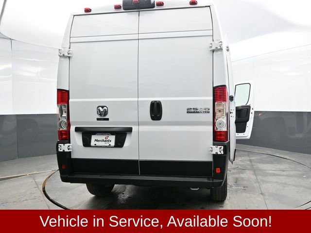 Used 2025 RAM ProMaster 2500 w/ Convenience Group image 45