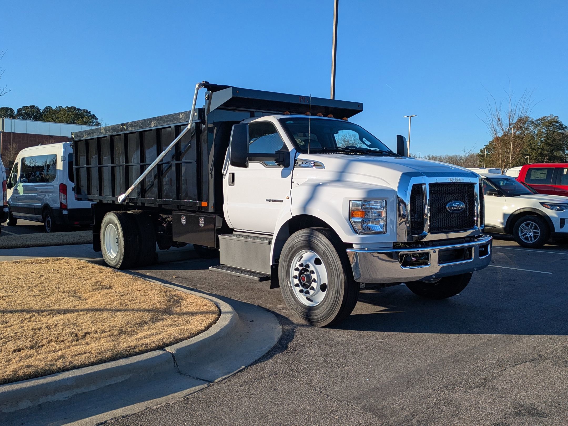 New 2026 Ford F750 2WD Regular Cab Super Duty image 2