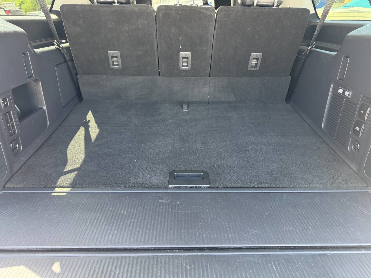 Used 2025 Ford Expedition Max Platinum image 33