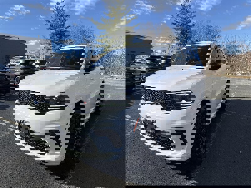 Used 2021 Dodge Durango SXT image 2