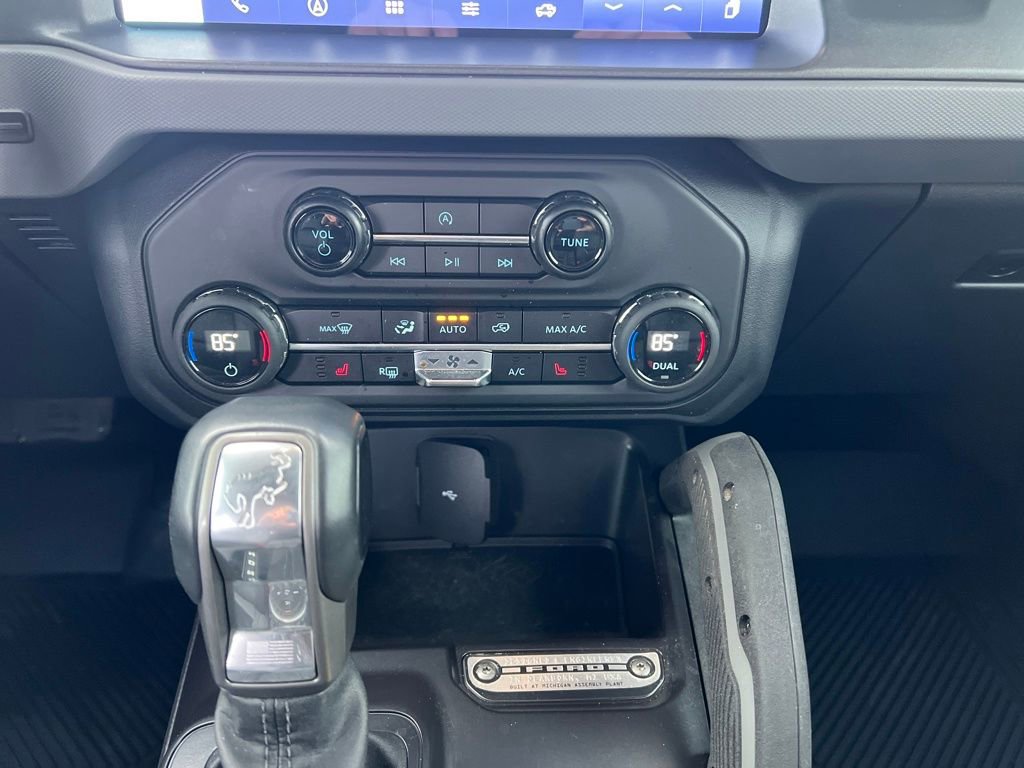 Certified 2024 Ford Bronco Big Bend w/ Sasquatch Package image 23