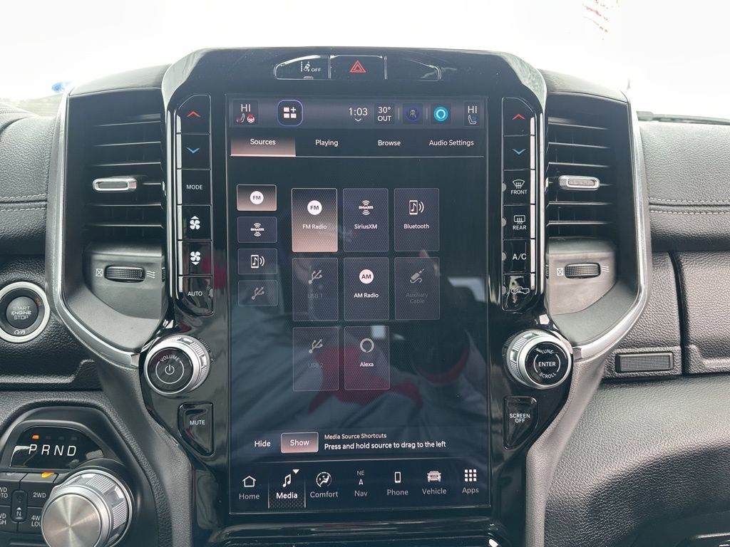 Used 2025 RAM 1500 Laramie image 30