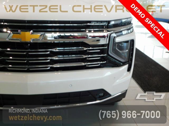 New 2025 Chevrolet Suburban Premier w/ Sun And Tow Package image 7