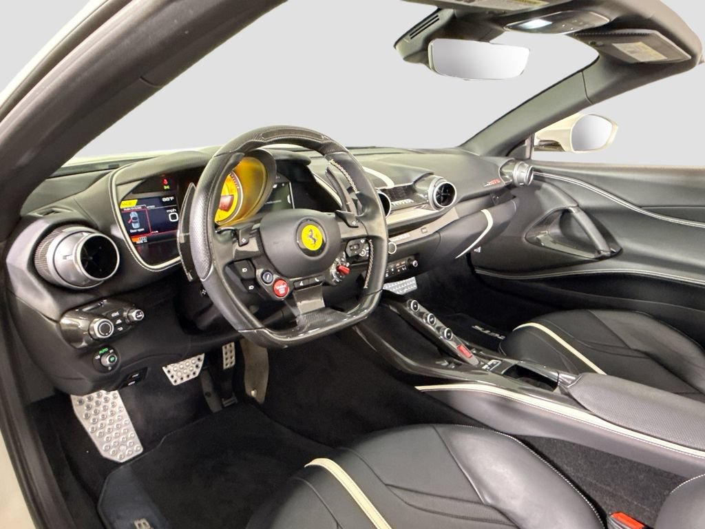 Used 2021 Ferrari 812 GTS RWD image 3