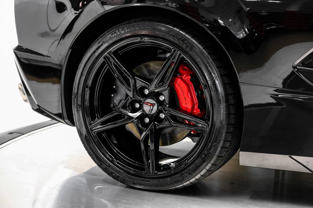Used 2021 Chevrolet Corvette Stingray Premium Cpe w/ Engine Appearance Package RWD image 66