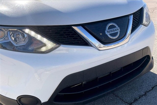 Used 2019 Nissan Rogue Sport S image 25