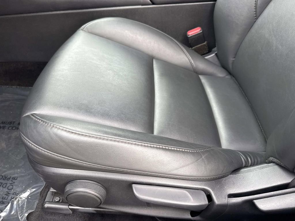 Used 2024 MAZDA MAZDA3 s image 23