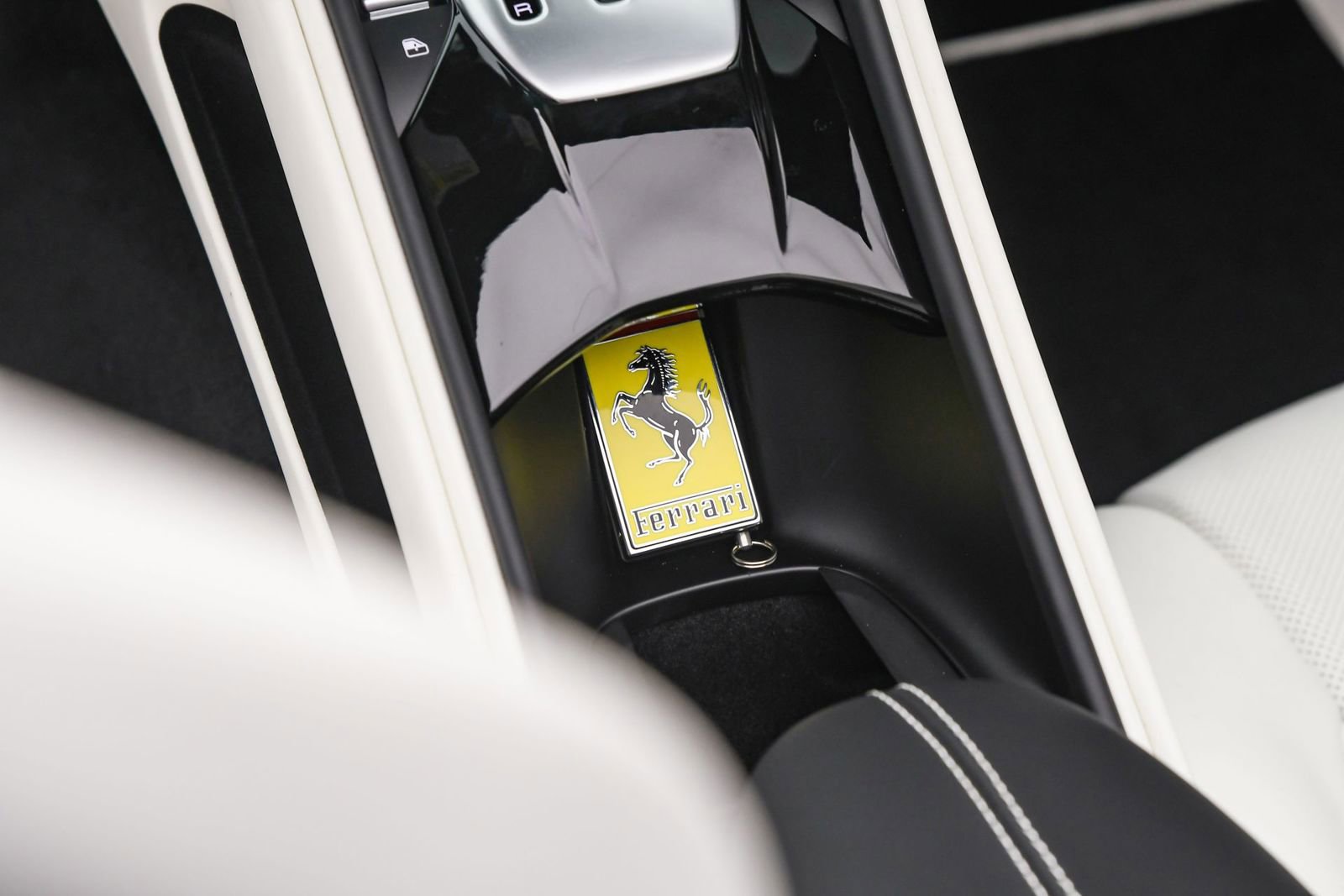 Certified 2024 Ferrari Roma Spider image 22