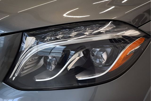 Used 2018 Mercedes-Benz GLS 550 4MATIC image 15