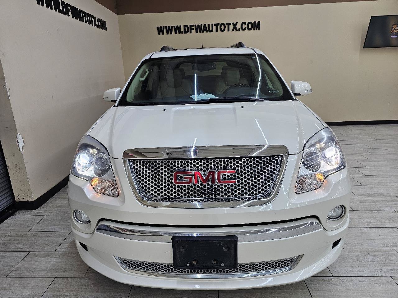 Used 2012 GMC Acadia Denali FWD image 3