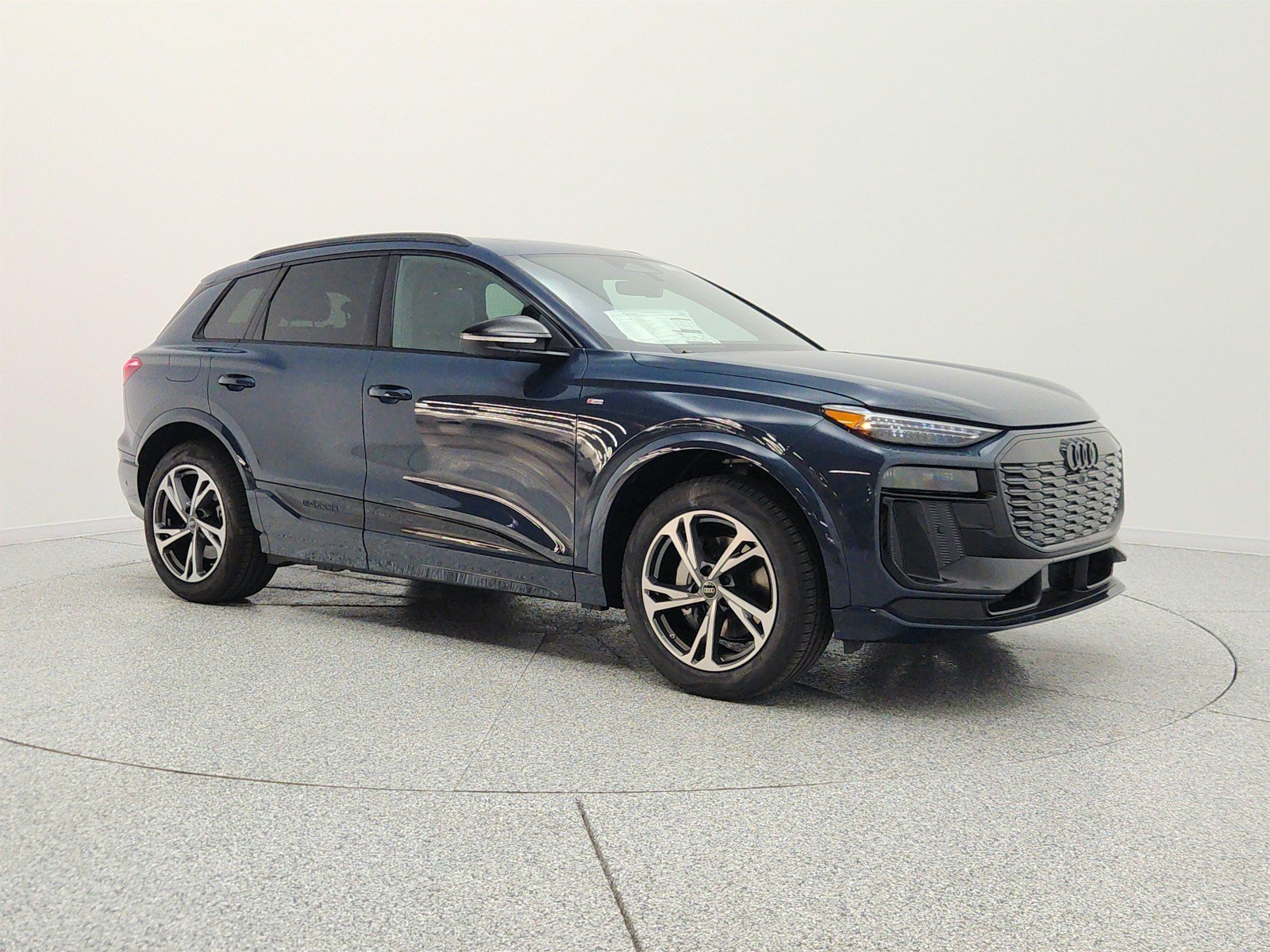 New 2027 Audi Q6 e-tron Premium Plus AWD/4WD image 3