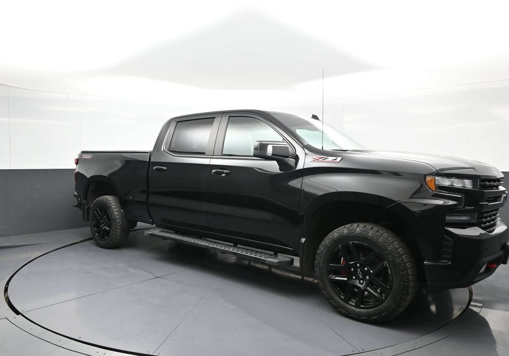 Used 2021 Chevrolet Silverado 1500 LT Trail Boss w/ Convenience Package II AWD/4WD image 4