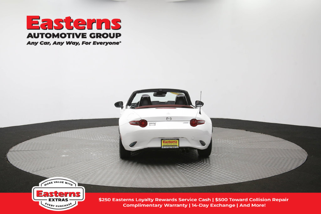 Used 2018 MAZDA MX-5 Miata Grand Touring RWD image 35