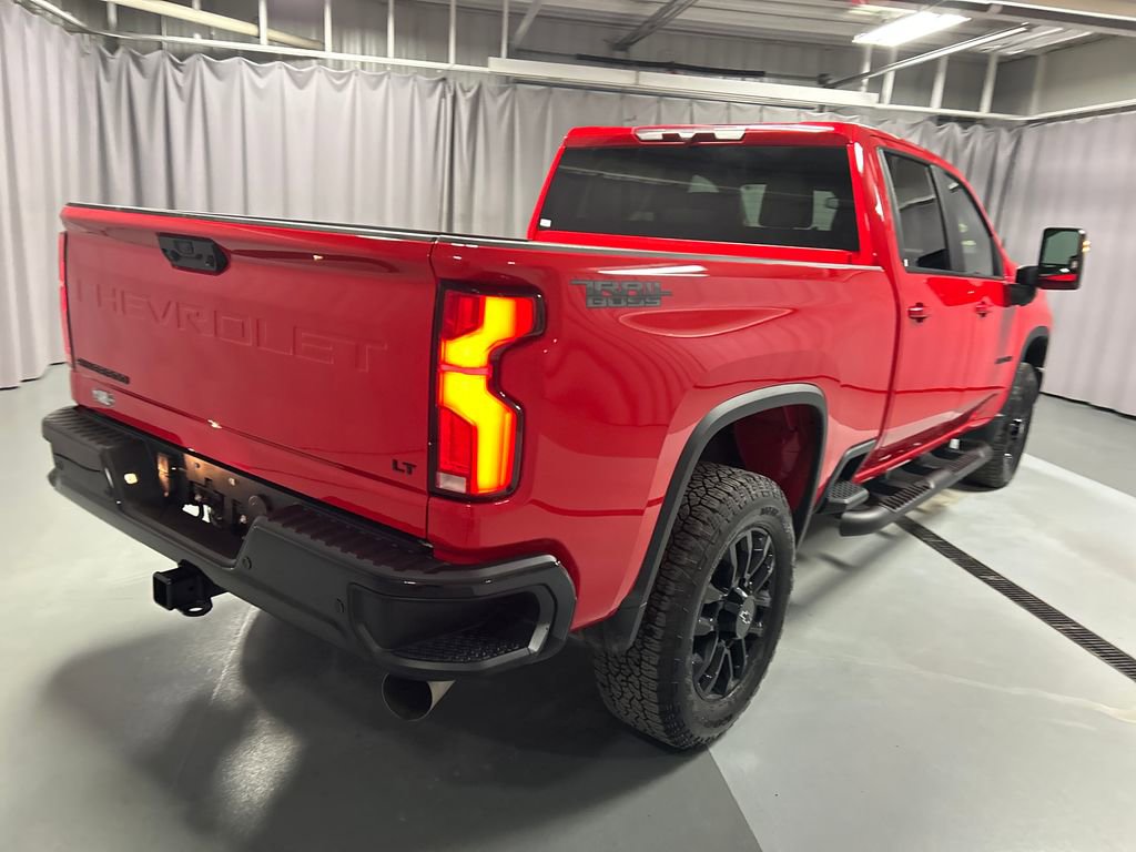 Used 2025 Chevrolet Silverado 2500 LT w/ Trail Boss Package AWD/4WD image 7
