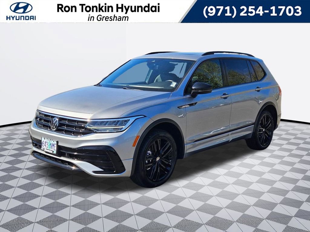 Used 2022 Volkswagen Tiguan SE R-Line