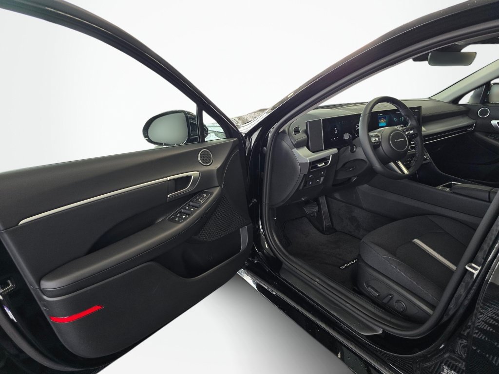 New 2026 Hyundai Sonata SEL AWD/4WD image 31