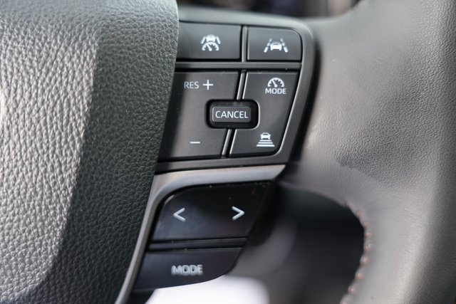 Used 2025 Toyota Camry XLE image 20