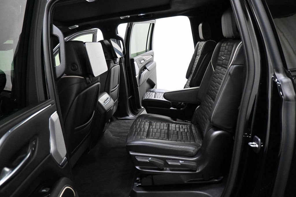 Used 2023 Cadillac Escalade ESV Sport Platinum image 23
