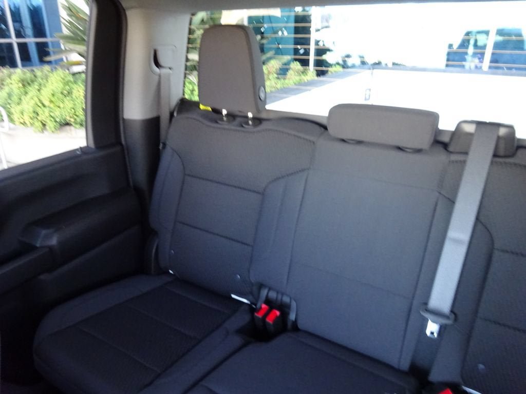 New 2026 GMC Sierra 2500 Pro w/ 1SA Pro Safety Plus Package AWD/4WD image 14