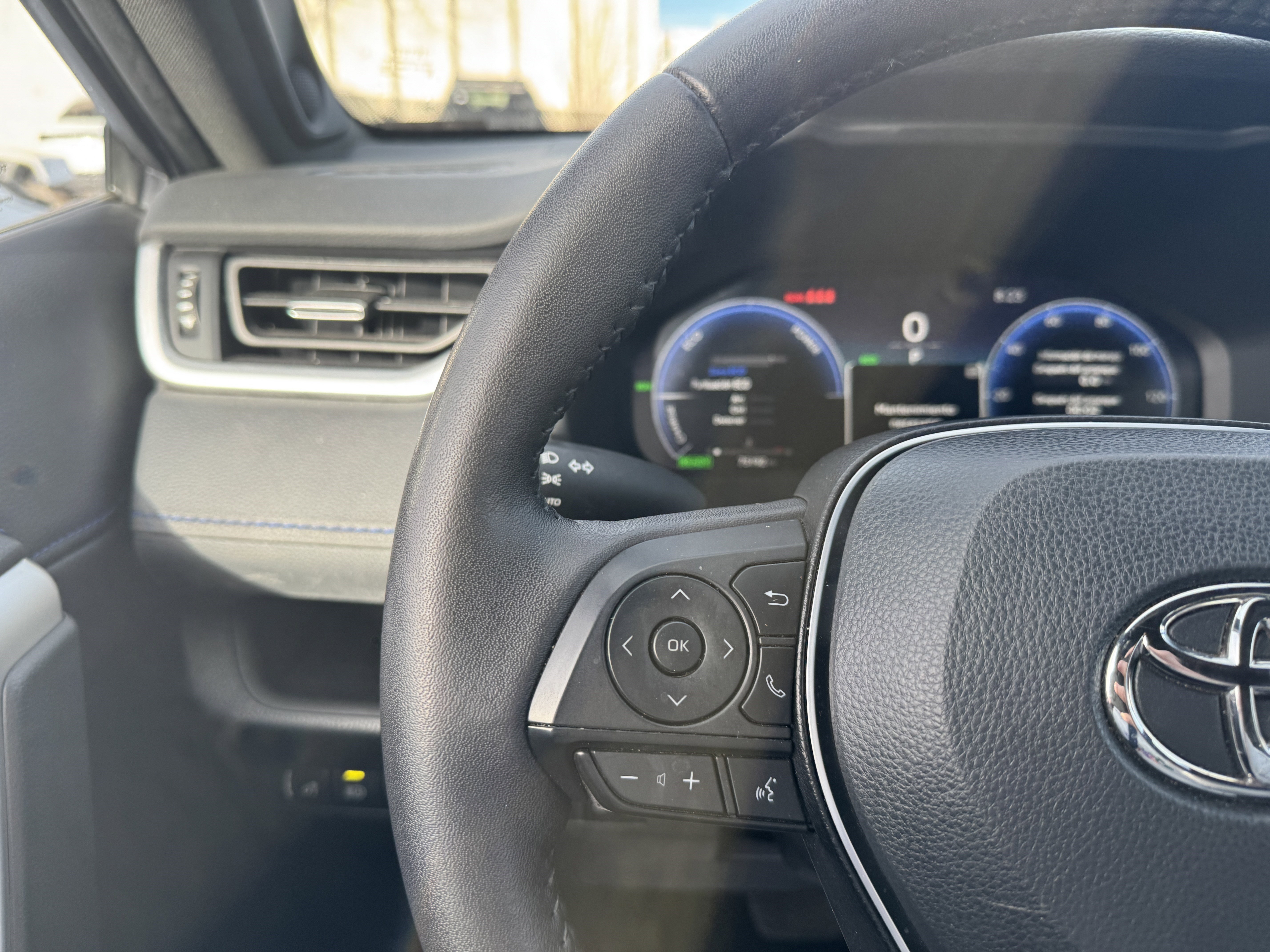 Used 2023 Toyota RAV4 XSE image 23