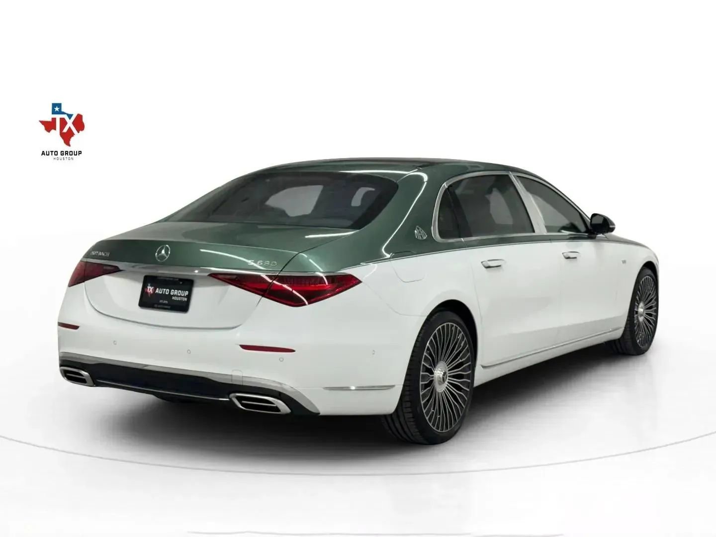 Used 2026 Mercedes-Benz Maybach S 680 S 680 4MATIC Sedan 4D image 7