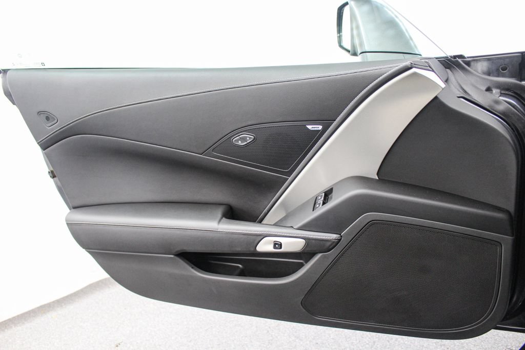 Used 2017 Chevrolet Corvette Stingray Coupe w/ Battery Protection Package RWD image 11