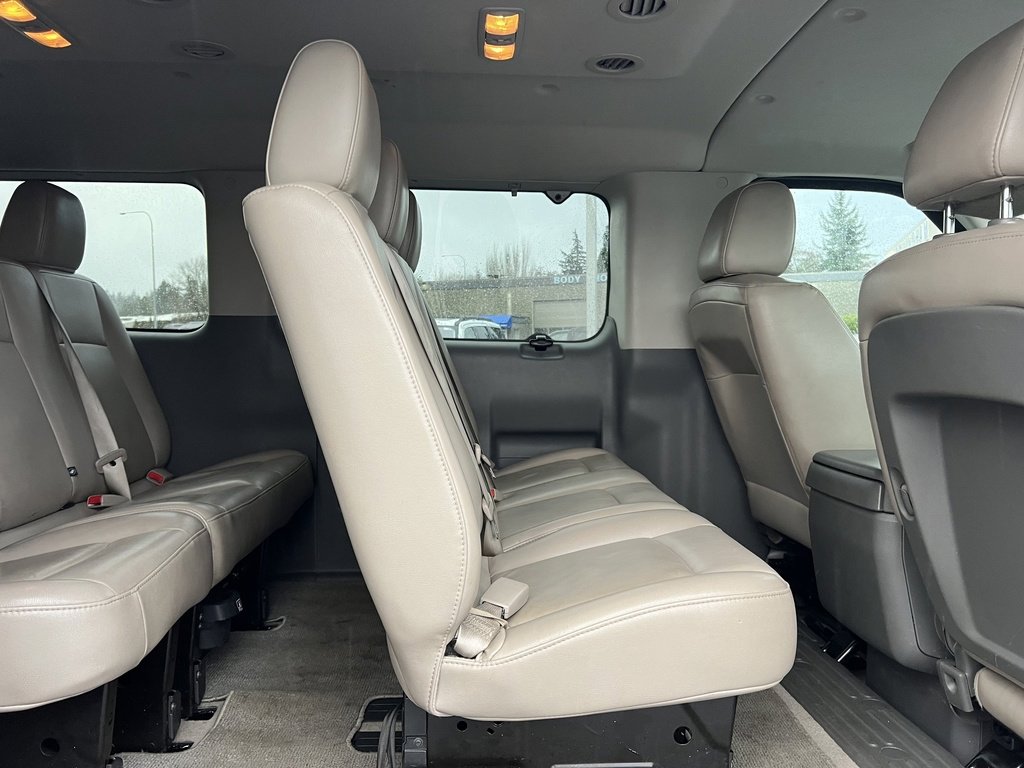 Used 2019 Nissan NV 3500 SL image 29