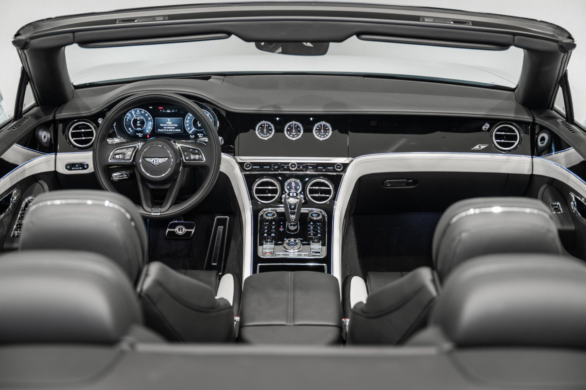 New 2026 Bentley Continental GTC AWD/4WD image 24