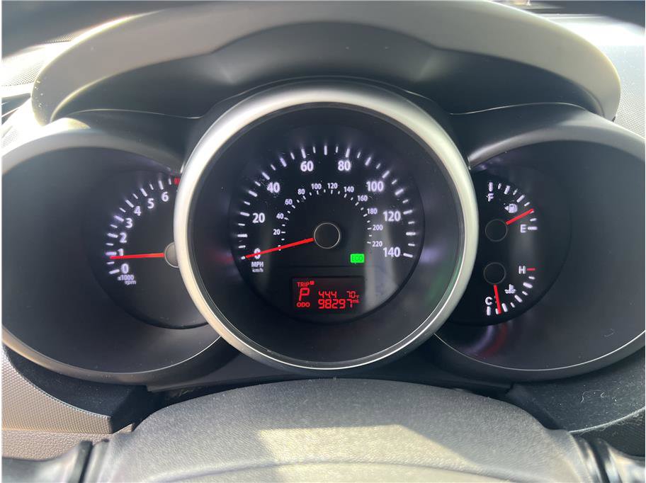 Used 2012 Kia Soul + w/ Audio Pkg image 16