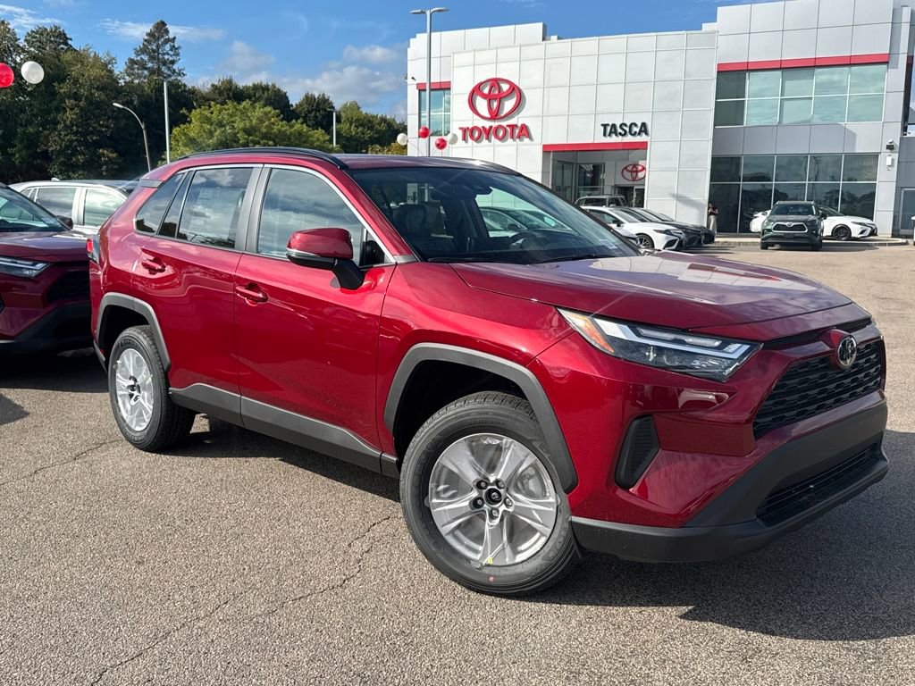 New 2025 Toyota RAV4 XLE