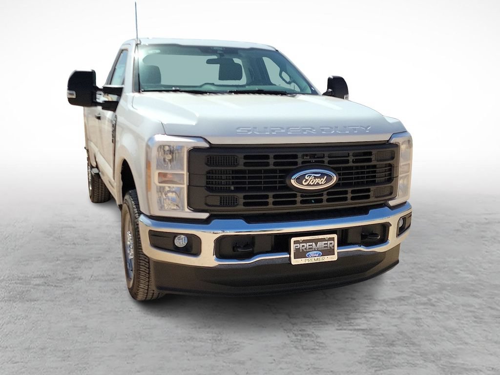 New 2026 Ford F250 XL w/ XL Chrome Package AWD/4WD image 2