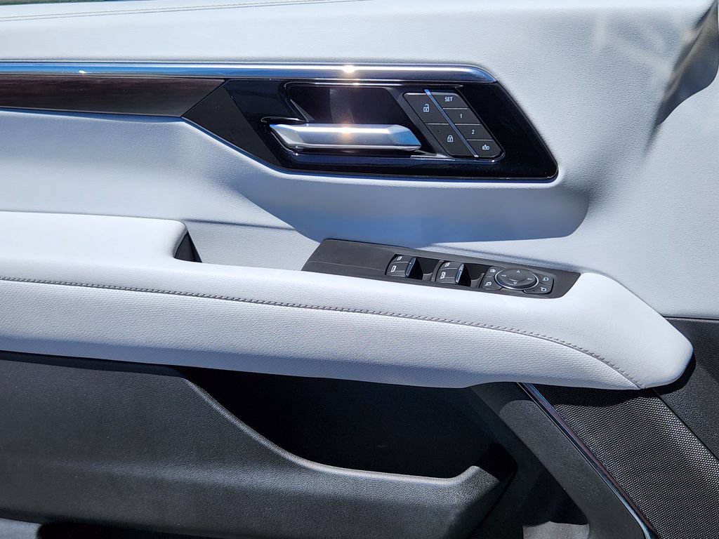 New 2026 Chevrolet Tahoe Premier AWD/4WD image 7