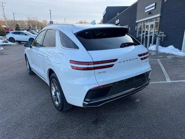 Used 2026 Genesis GV70 2.5T Select image 8