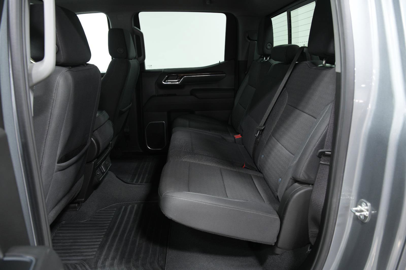 Used 2023 GMC Sierra 1500 SLE w/ Preferred Package image 20