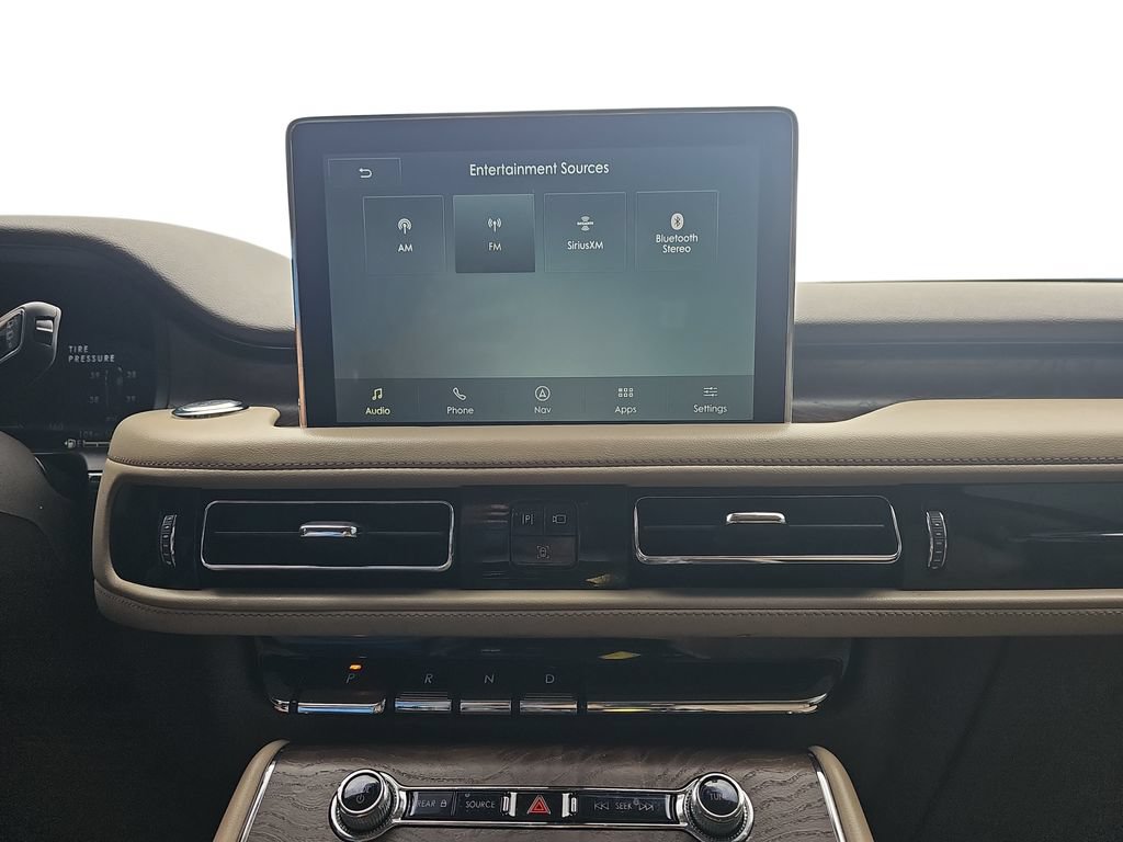 Used 2022 Lincoln Aviator Reserve w/ Equipment Group 201A RWD image 21
