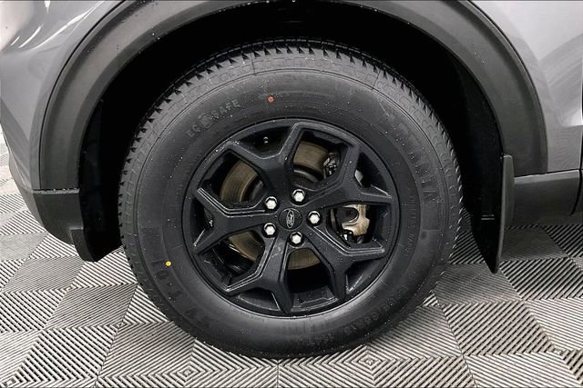 Used 2023 Ford Explorer Timberline w/ Timberline Technology Package image 10