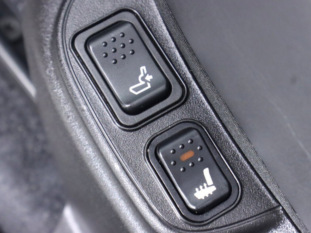 Used 2018 FIAT 500L Lounge image 32