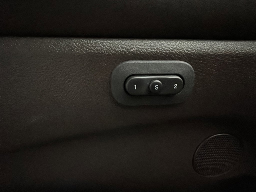 Used 2015 Jeep Grand Cherokee Summit image 9