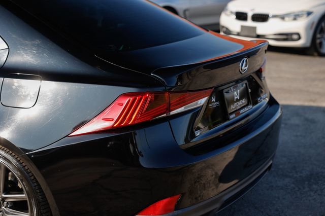 Used 2017 Lexus IS 200t F Sport image 30