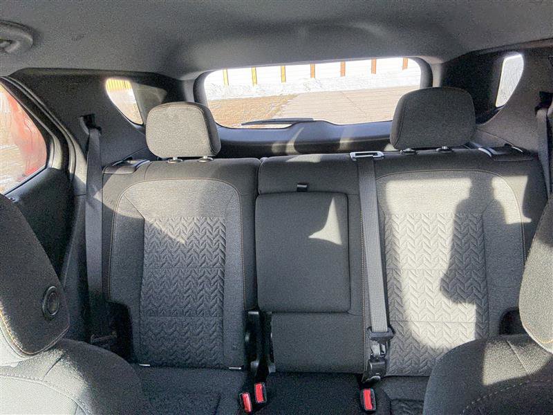 Used 2023 Chevrolet Equinox LT image 20