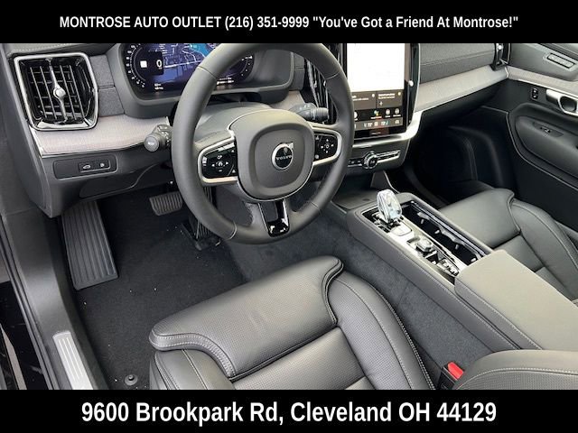 New 2026 Volvo XC90 T8 Ultra w/ Protection Package Premier image 12