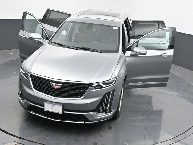 New 2025 Cadillac XT6 Luxury image 55