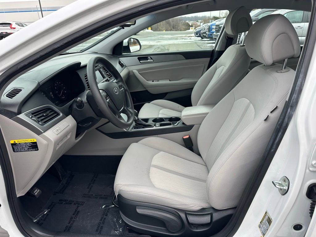 Used 2016 Hyundai Sonata SE image 11