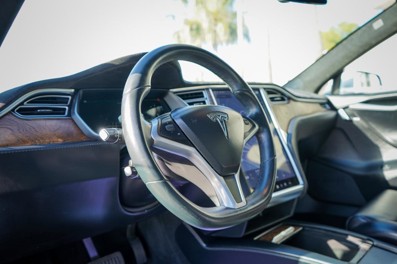 Used 2017 Tesla Model S 75 image 9