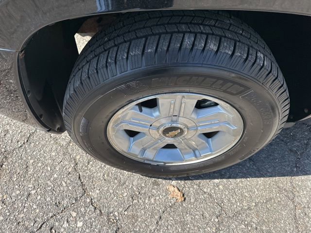 Used 2012 Chevrolet Avalanche LT w/ Suspension Package, Off-Road AWD/4WD image 10