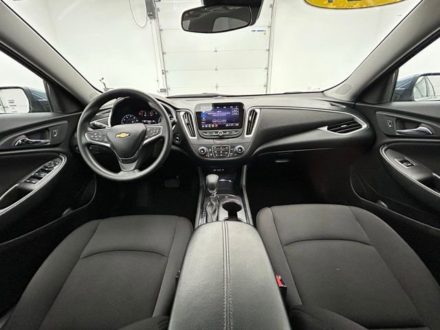 Used 2024 Chevrolet Malibu LT video 2