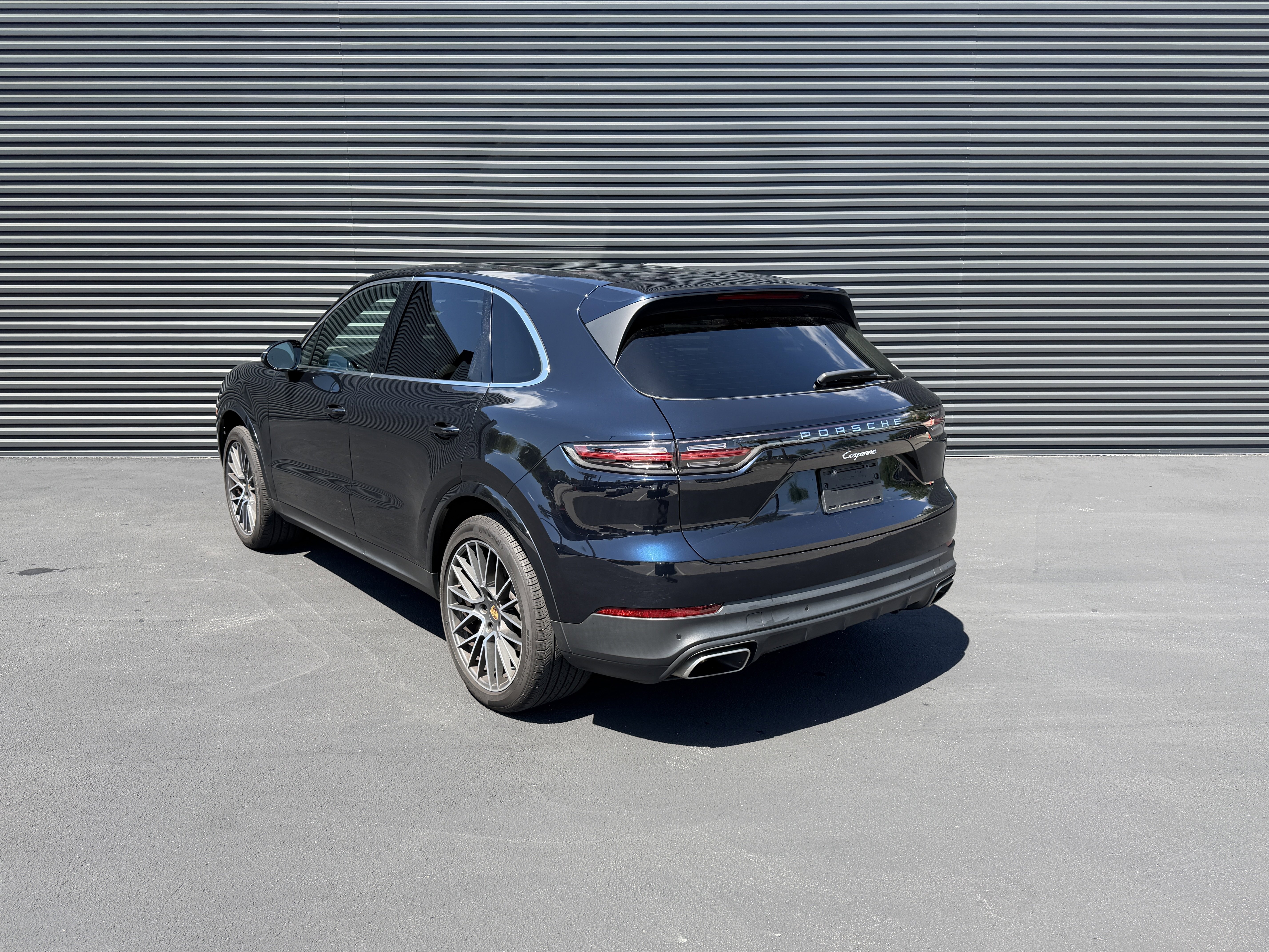 Used 2020 Porsche Cayenne image 3