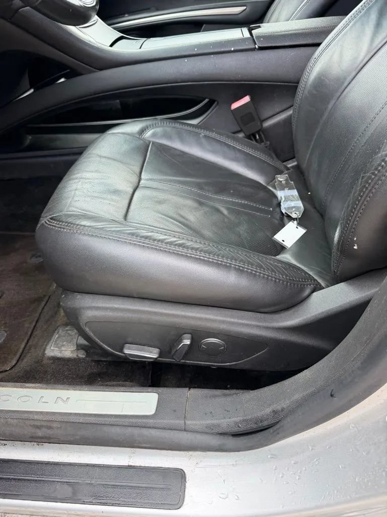 Used 2014 Lincoln MKZ AWD w/ Equipment Group 102A Reserve image 14