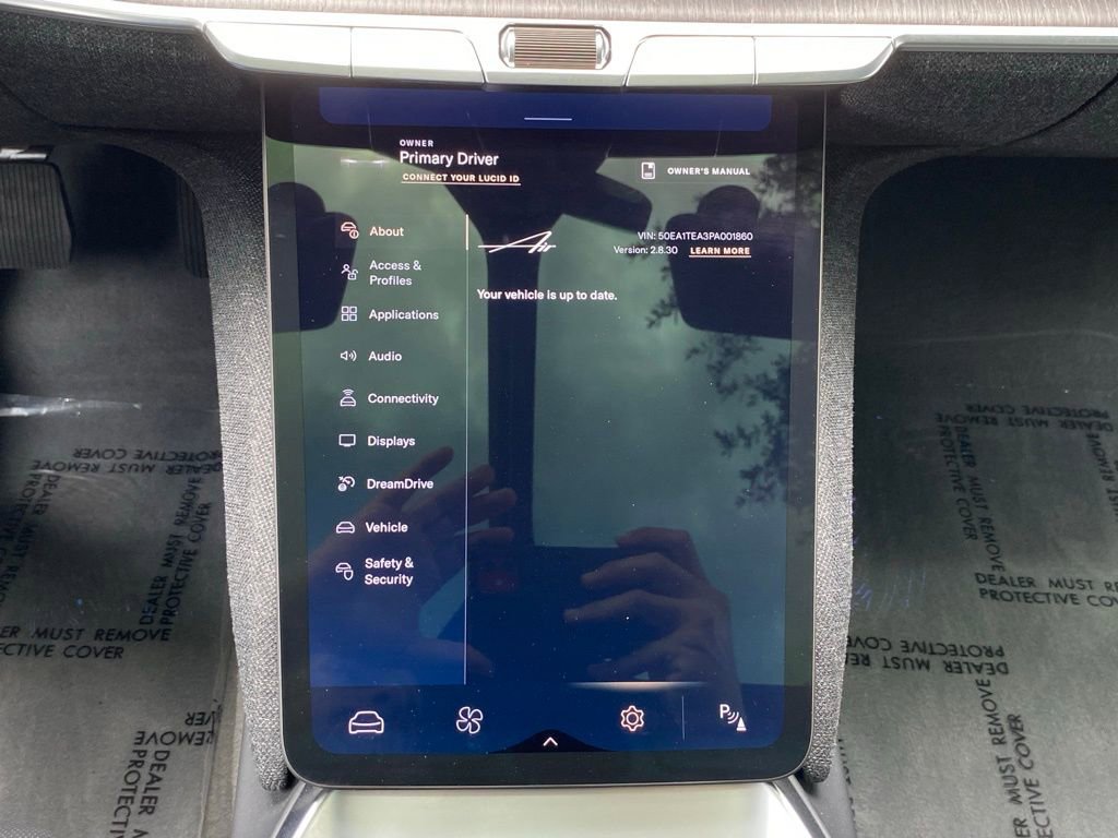 Used 2023 Lucid Air Touring image 2