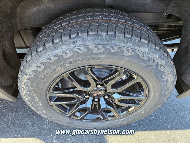 New 2026 GMC Sierra 1500 Elevation image 9